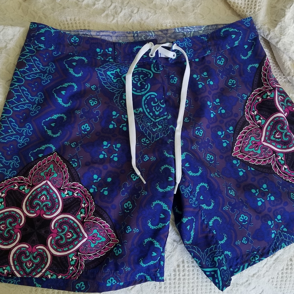 Board shorts